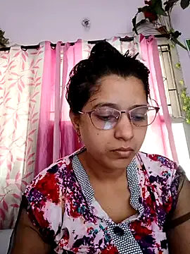 BlondeScarlettx – webcam model profile photo Image 8