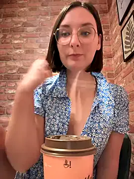 TyleneBuck – webcam model profile photo Image 19