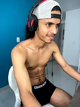 VictoriaMorrone – webcam model profile photo Image 4