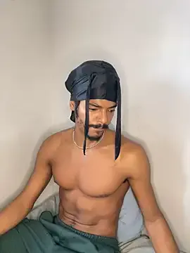 SilviaPastori – webcam model profile photo Image 8