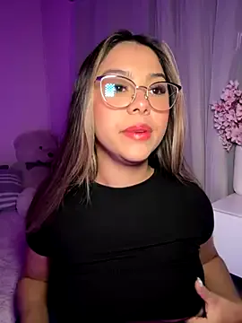 Couple-SQUIRT – webcam model profile photo Image 11