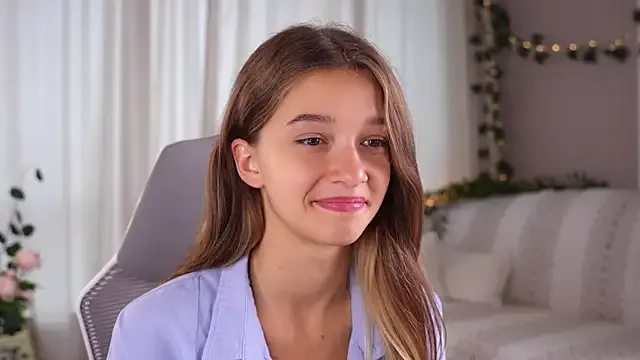 BlondeHott – webcam model profile photo Image 6