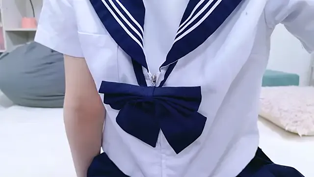 xlunami – webcam model profile photo Image 8