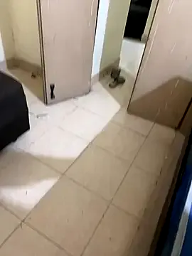 SelennaMoon – webcam model profile photo Image 15