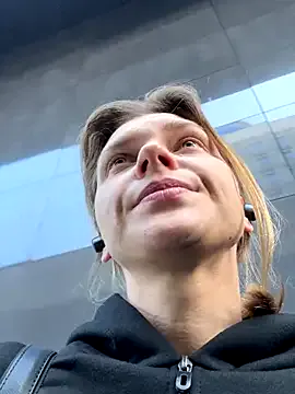 BlondeScarlettx – webcam model profile photo Image 9