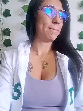 Hanna_Blondee – webcam model profile photo Image 2