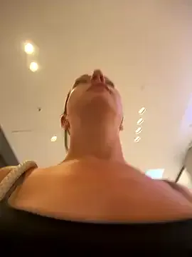 BabeBeth40 – webcam model profile photo Image 12