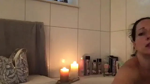 BabeBeth40 – webcam model profile photo Image 4