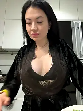 British_EmJess – webcam model profile photo Image 19