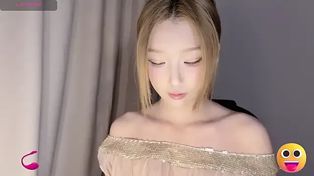 BrookeBratXO – webcam model profile photo Image 2