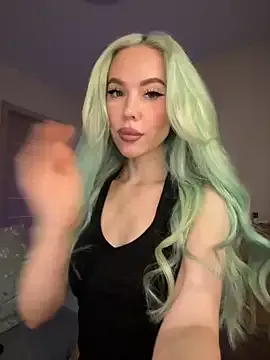 BlondeHott – webcam model profile photo Image 17