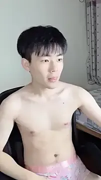 British_EmJess – webcam model profile photo Image 6