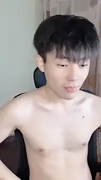 British_EmJess – webcam model profile photo Image 7