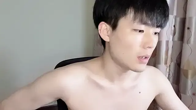 British_EmJess – webcam model profile photo Image 9