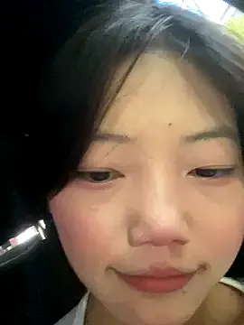 British_EmJess – webcam model profile photo Image 8