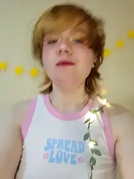 GreenEyesBlondeyUK – webcam model profile photo Image 4