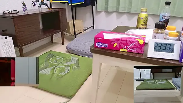 British_EmJess – webcam model profile photo Image 19