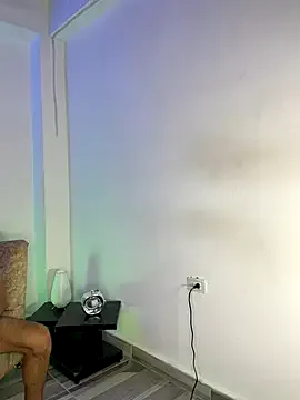 Hotforunow – webcam model profile photo Image 4