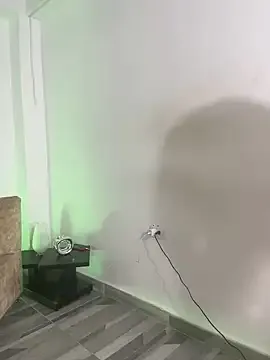 Hotforunow – webcam model profile photo Image 7