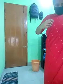 British_EmJess – webcam model profile photo Image 10