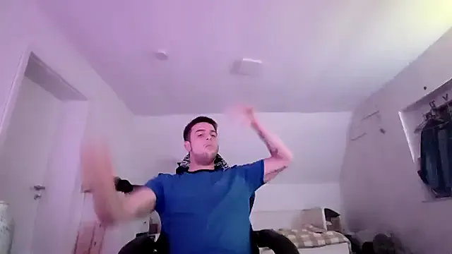 LizzieGreyX – webcam model profile photo Image 5