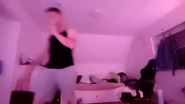 LizzieGreyX – webcam model profile photo Image 8