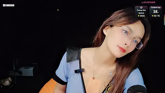 xxxDirtyBitchxxx – webcam model profile photo Image 2