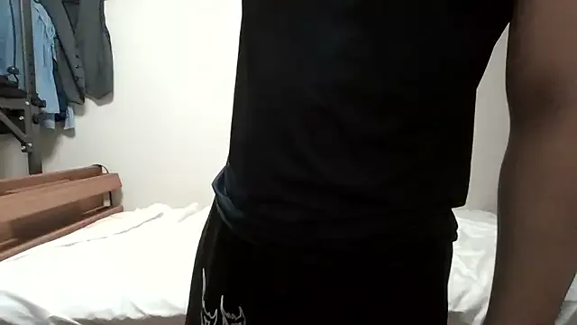 SelennaMoon – webcam model profile photo Image 15