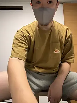 British_EmJess – webcam model profile photo Image 2