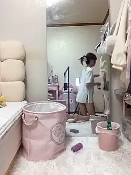 SofiaSins – webcam model profile photo Image 17