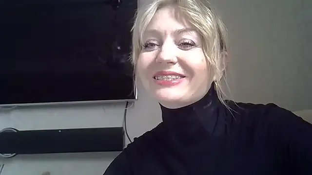 Loli_Belle – webcam model profile photo Image 3