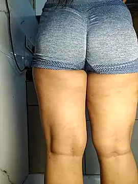 blondeangel_4u2 – webcam model profile photo Image 18