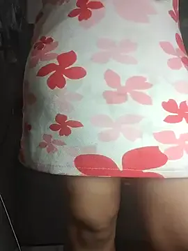 blondeangel_4u2 – webcam model profile photo Image 4