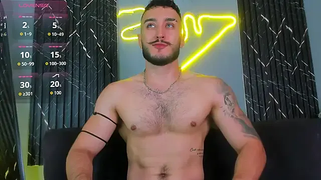 hardworkertn – webcam model profile photo Image 10