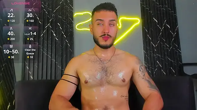 hardworkertn – webcam model profile photo Image 9