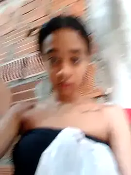 BlondeHott – webcam model profile photo Image 6